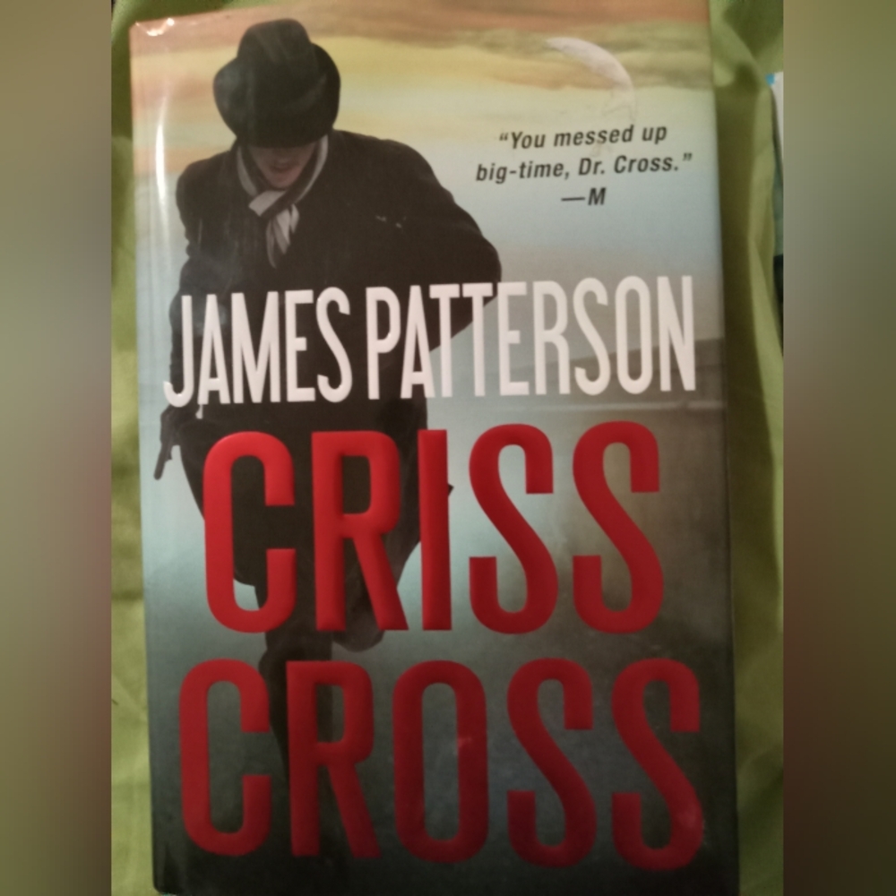 #3. James Patterson: Criss Cross Book